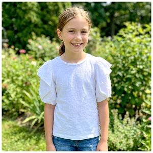 Habitual Girl’s Twist Front Shirt. Off-White. Size 16​​​